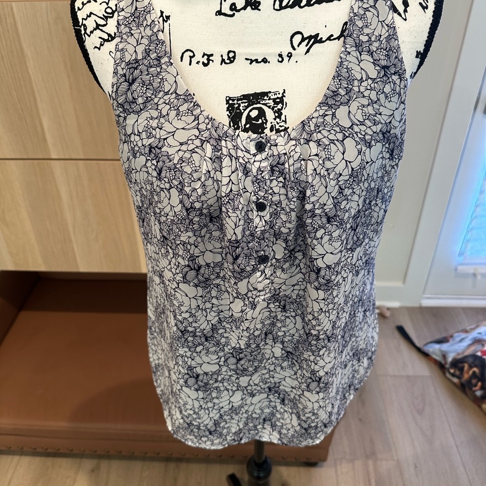 LOFT Floral Button-Front Blouse - Black and White SIZE XS